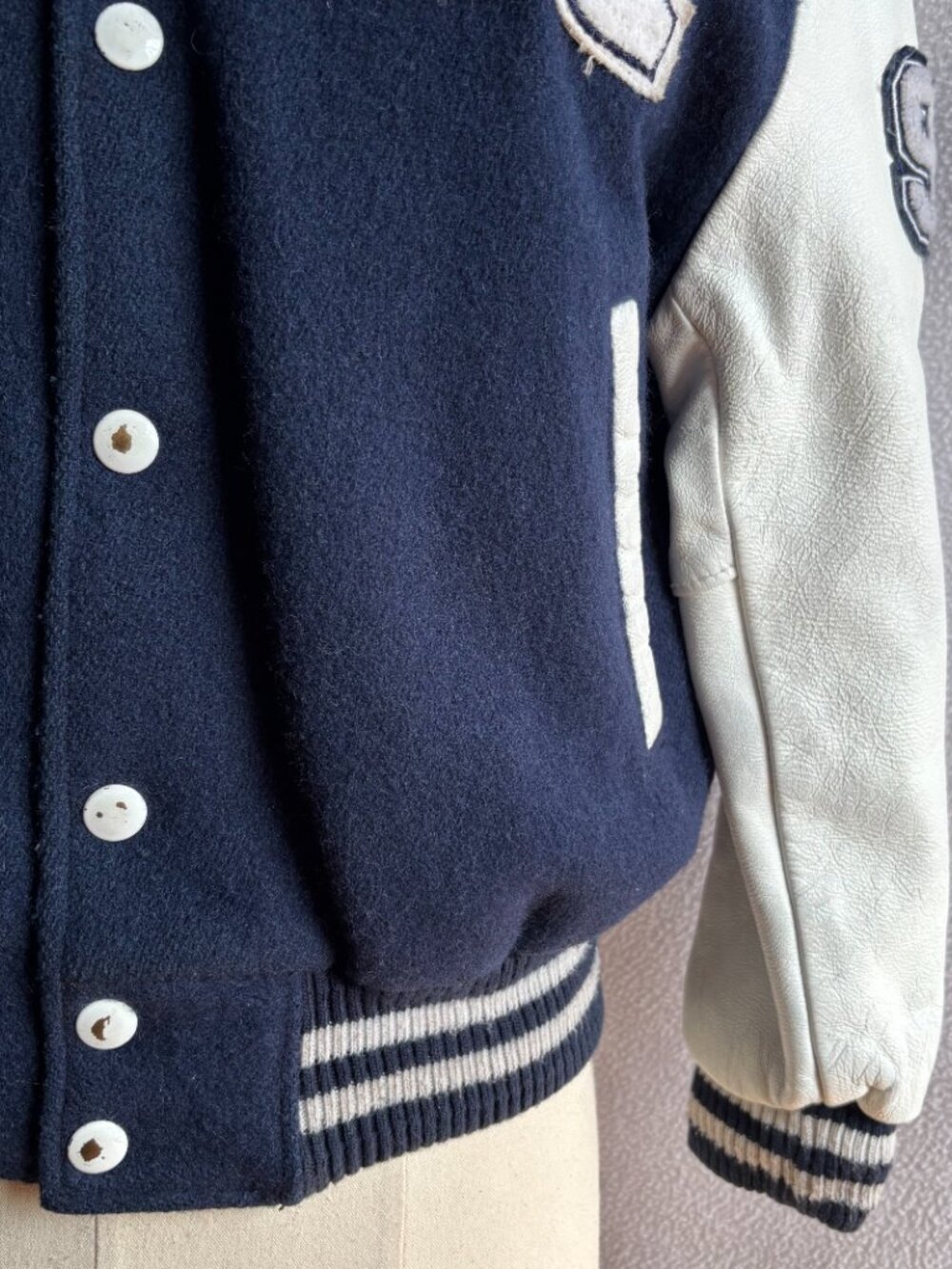 1990s Roots Canada Leather & Wool Letterman's Jacket - Picture 4 of 12